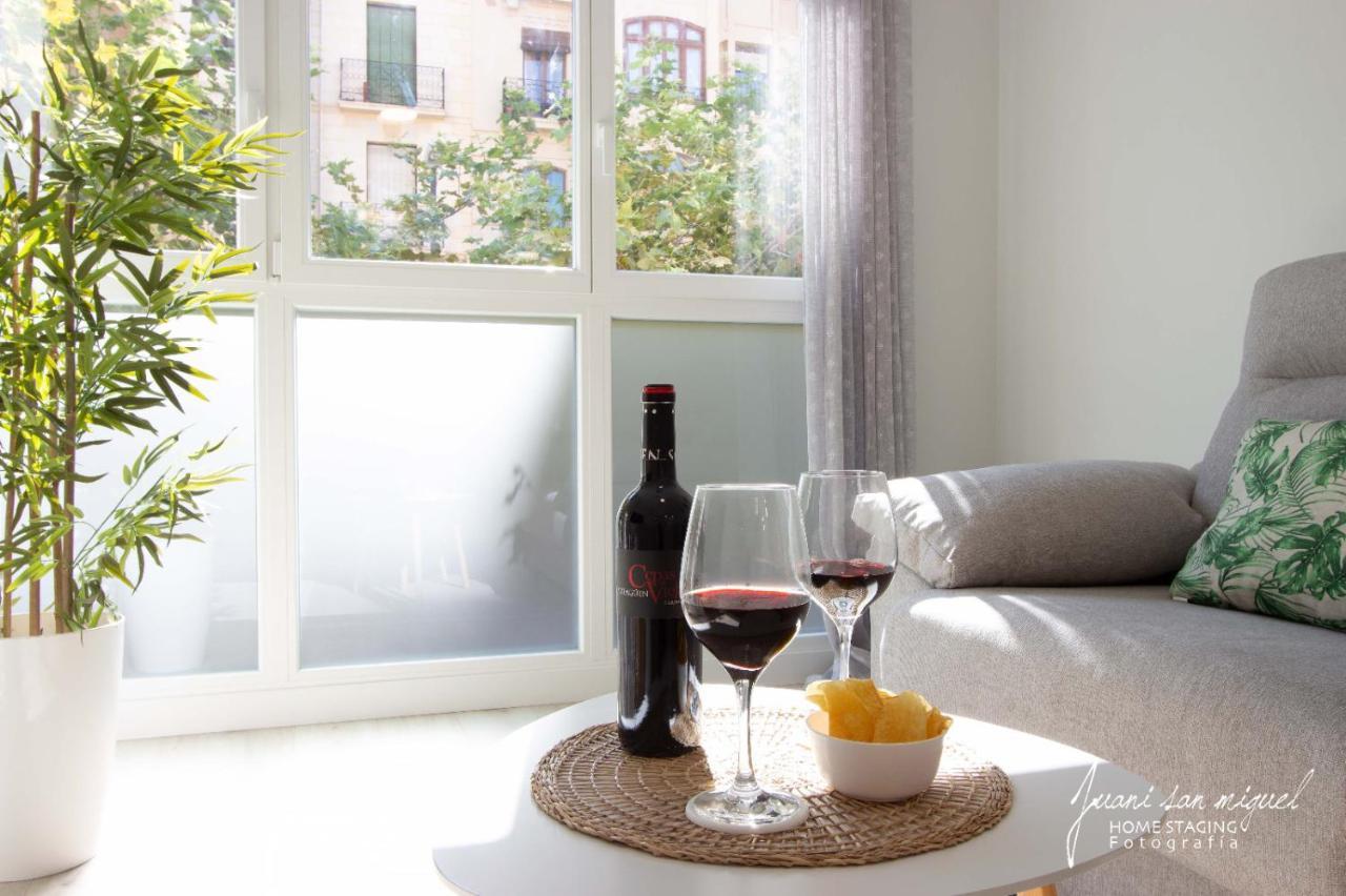 La Garnacha Apartment โลโกรโญ ภายนอก รูปภาพ